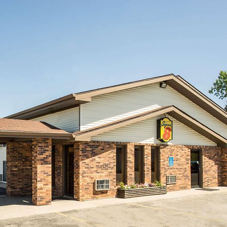Super 8 By Wyndham Fergus Falls Exterior foto